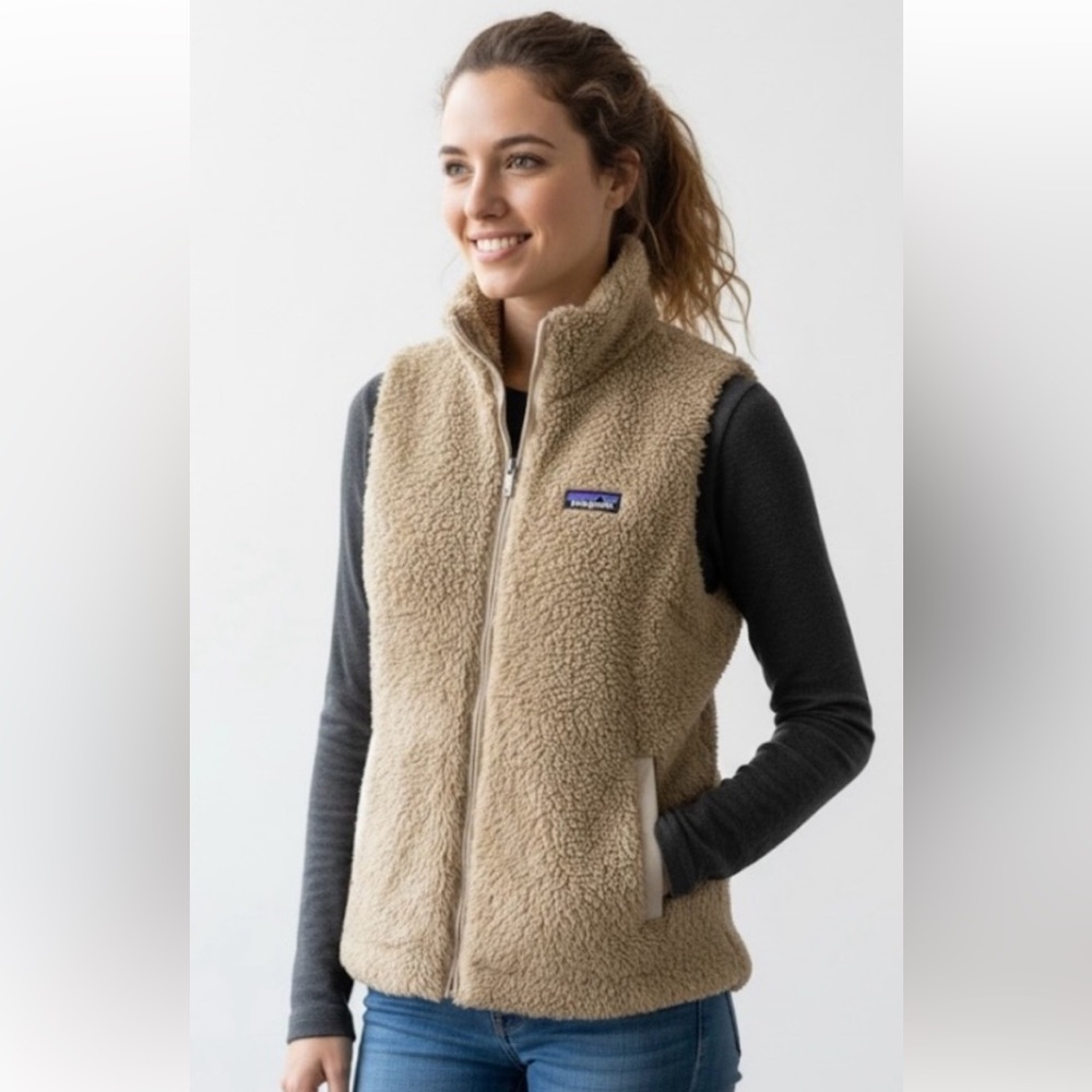 Patagonia Los Gatos Fleece Khaki Zip Up Woman’s Small Vest